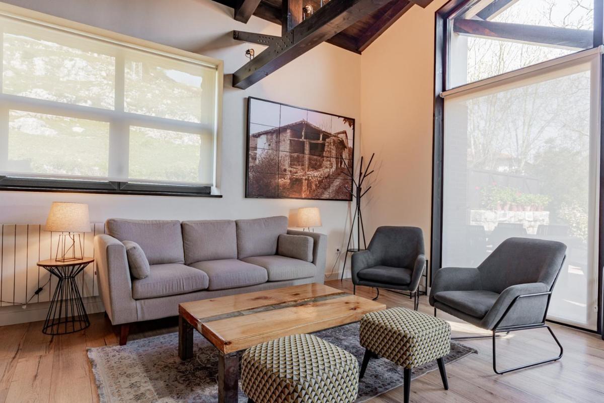 Apartamentos Picabel Onís Εξωτερικό φωτογραφία