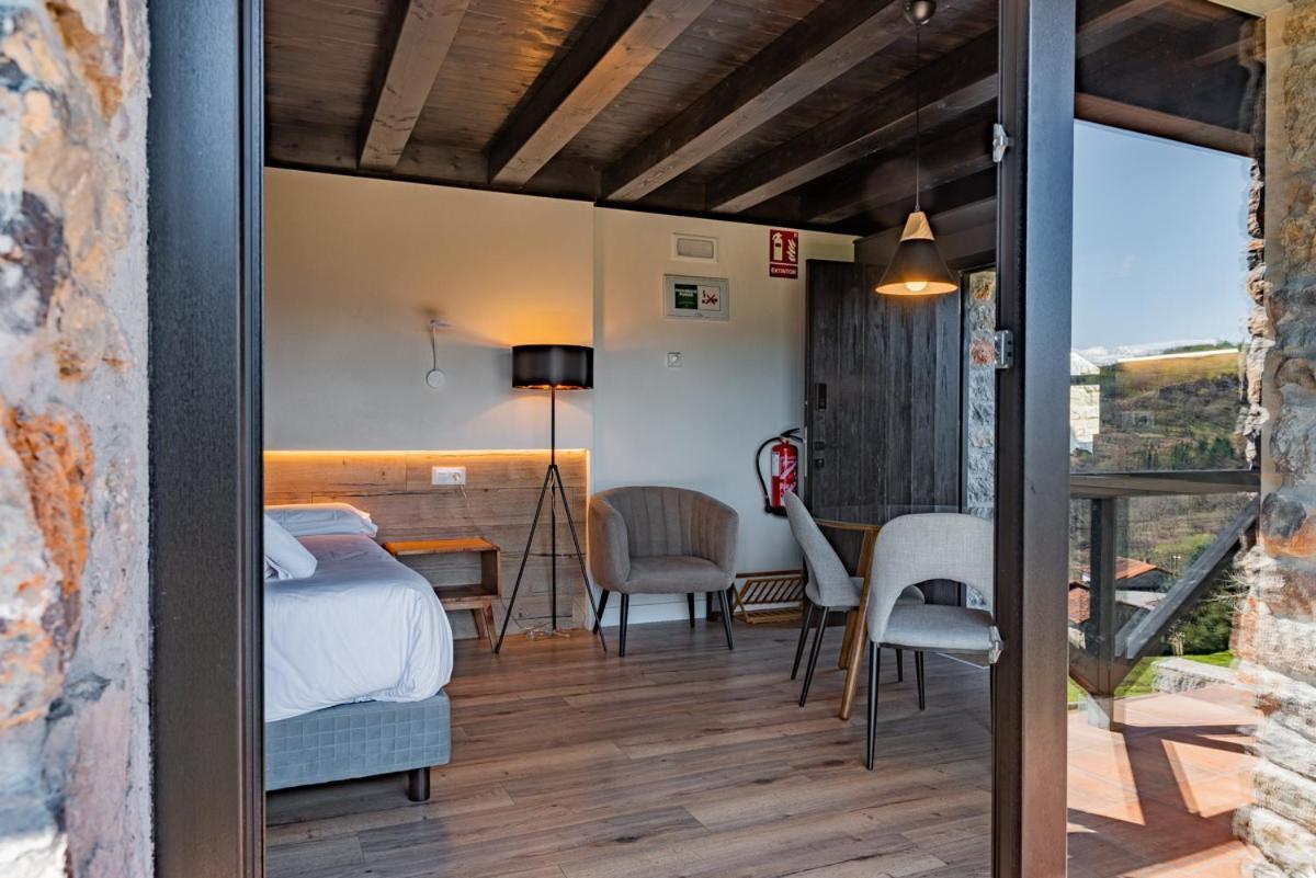 Apartamentos Picabel Onís Εξωτερικό φωτογραφία